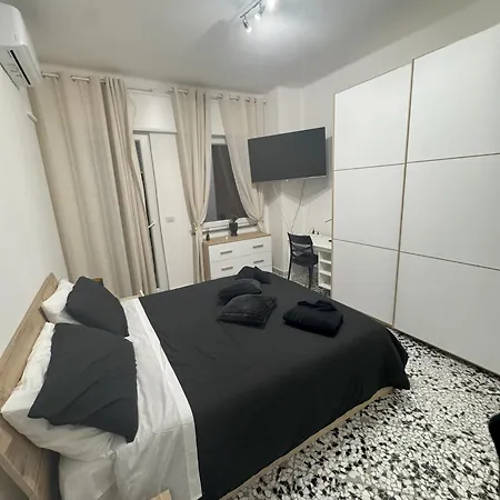 Apartment Black Angel Oak