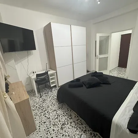 Apartment Black Angel Oak